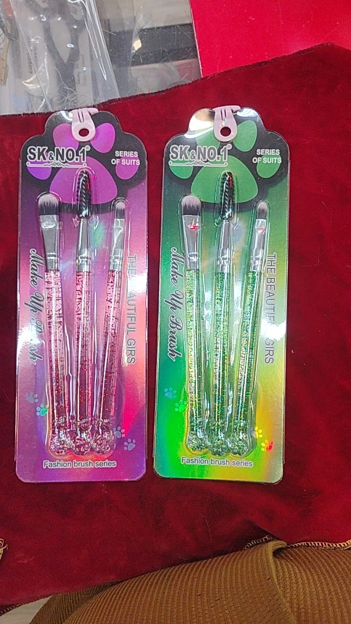 MAKEUP BRUSH3IN1