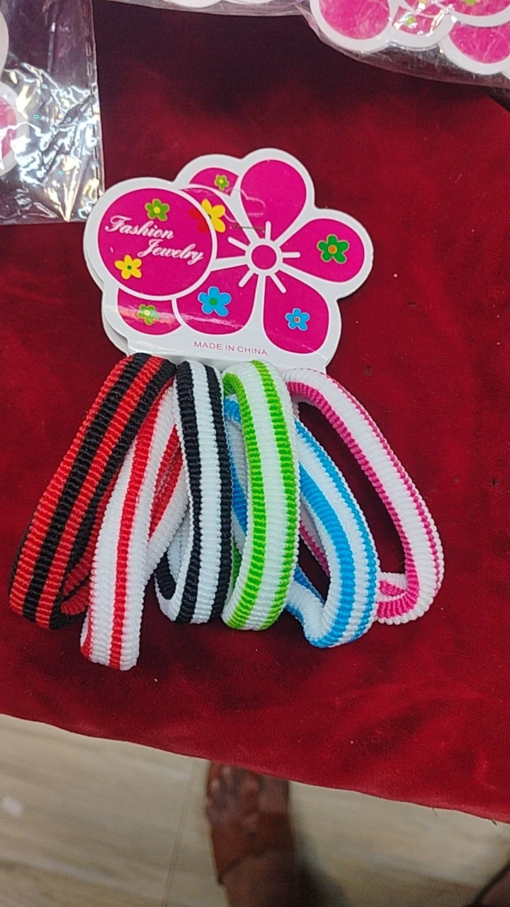 MULTI COLOUR WOOL6IN1